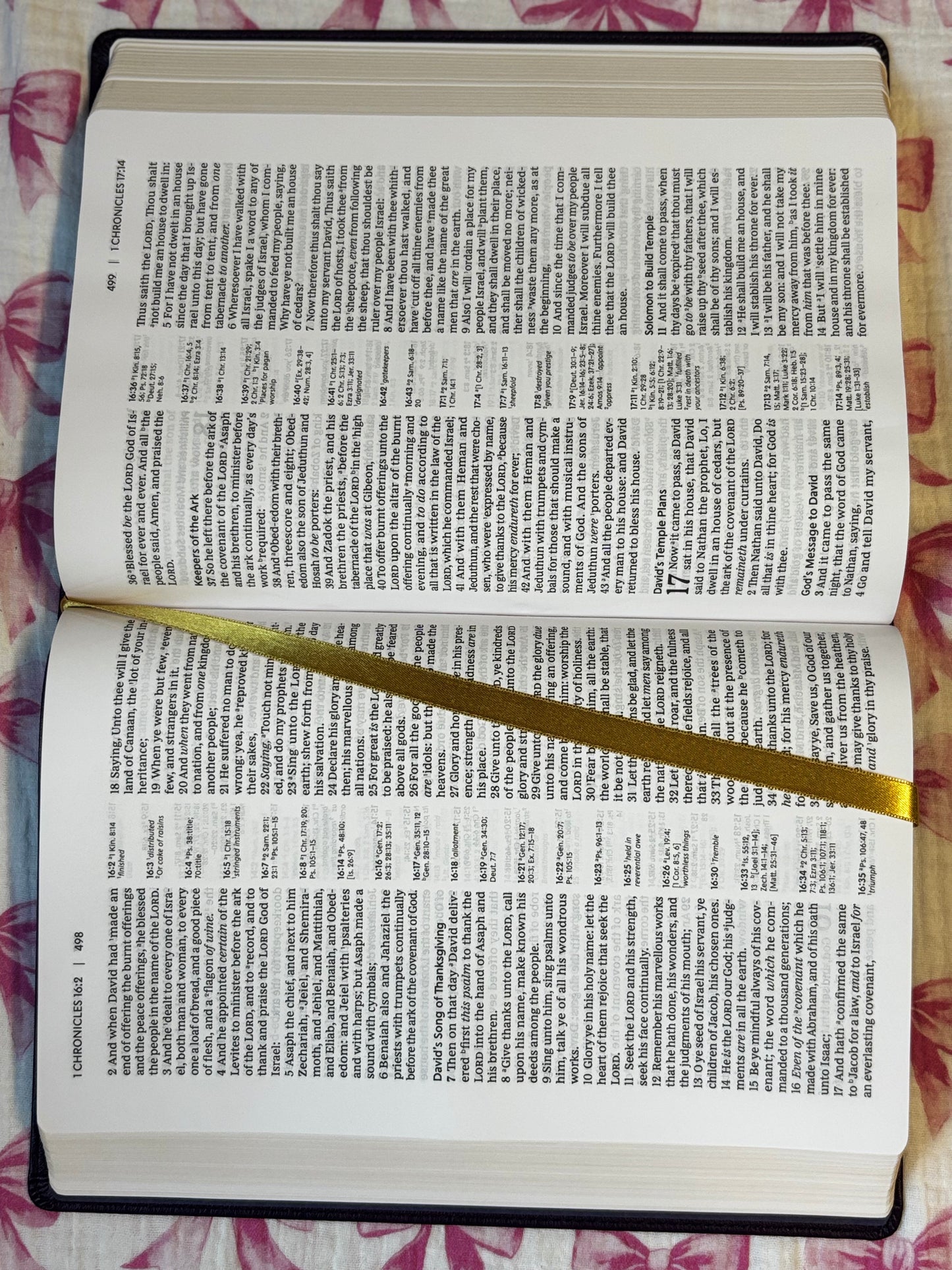 Purple Leathersoft KJV Reference Bible