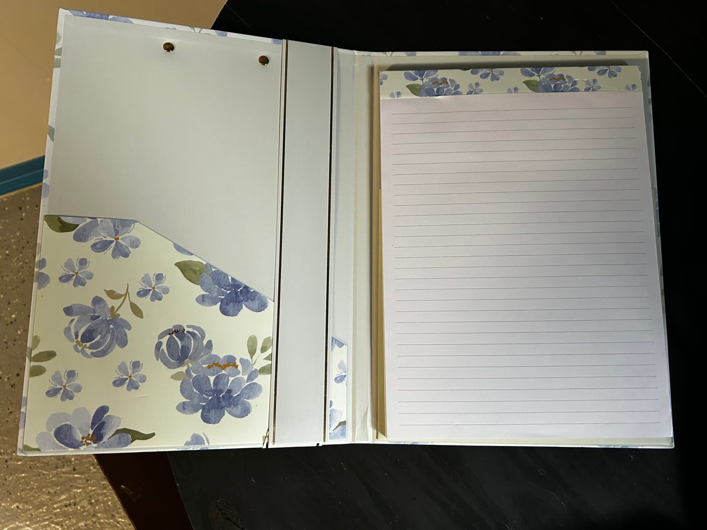 Bloom with Grace Clipboard Folder W/Notepad